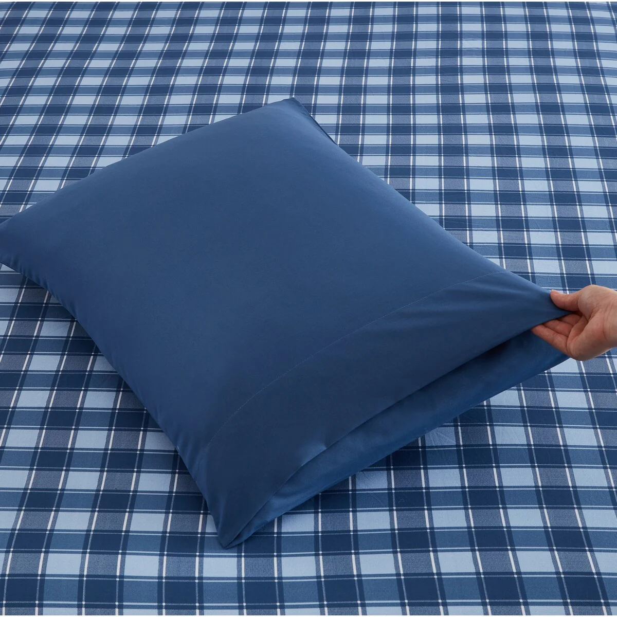 662860D1-B412-F320-6ABB-96464886E7F8