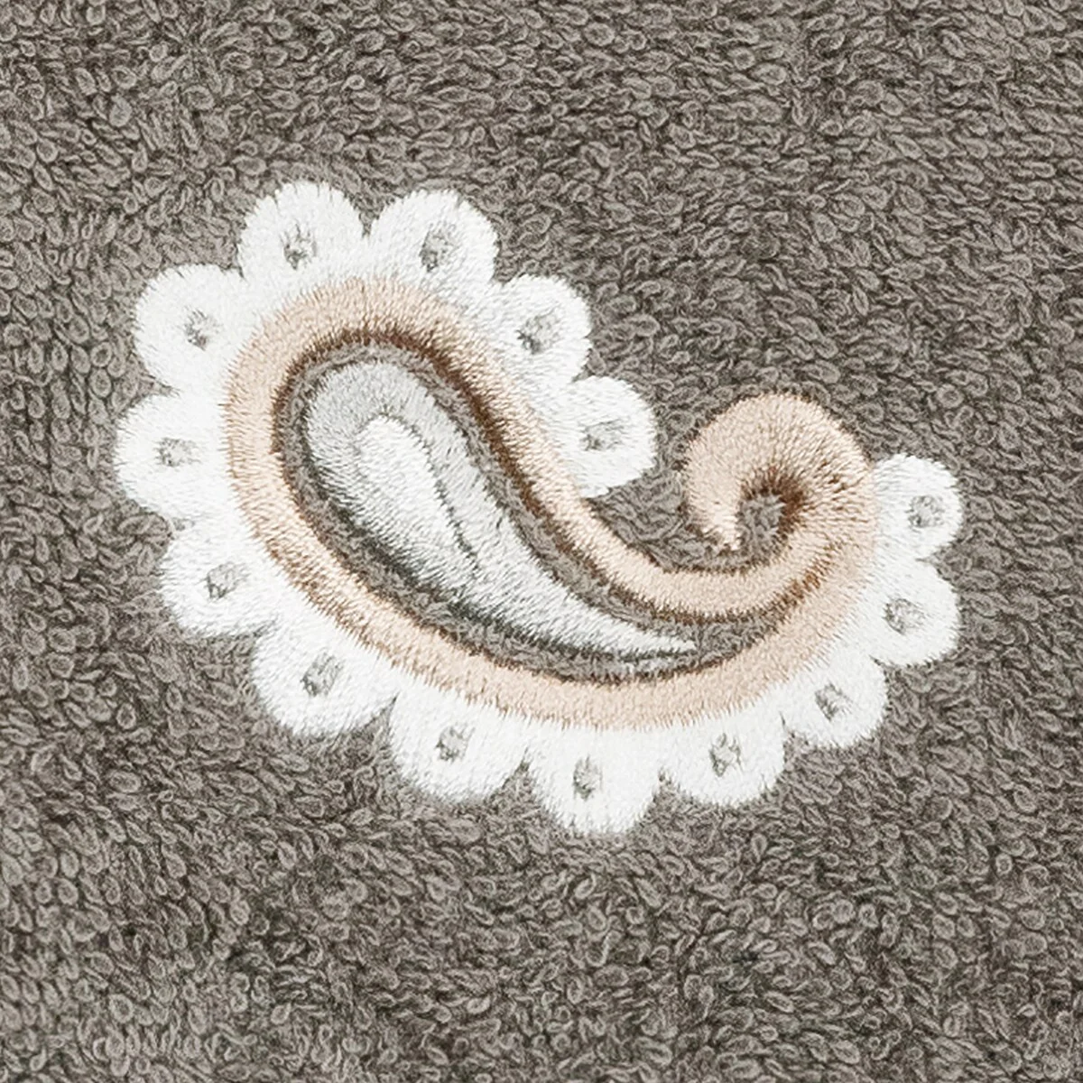 68C53F3F-26CE-1482-B8BF-5F889F3D015D