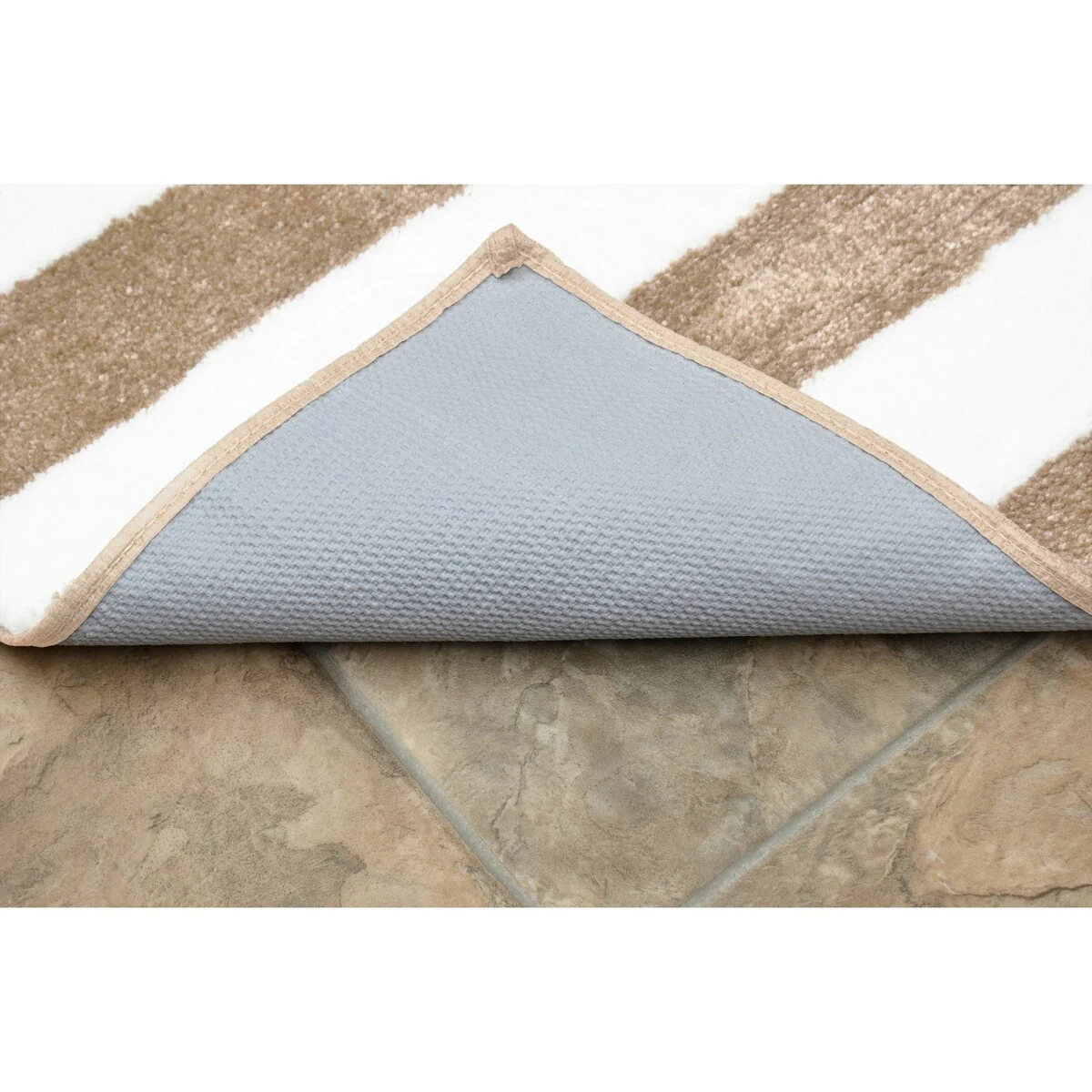 6A008837-3AE5-6DCC-5734-FB993071961F