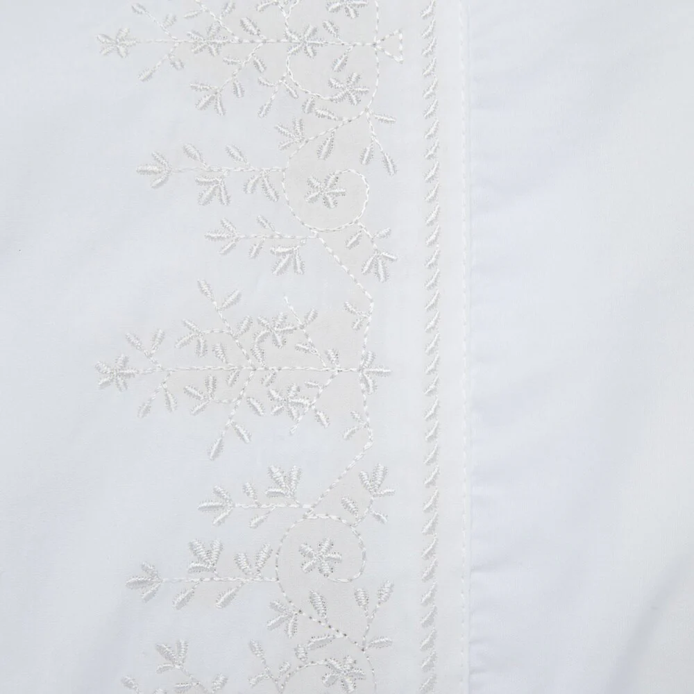 6A38329F-5B09-01E8-A73B-0901ECBCCF4B