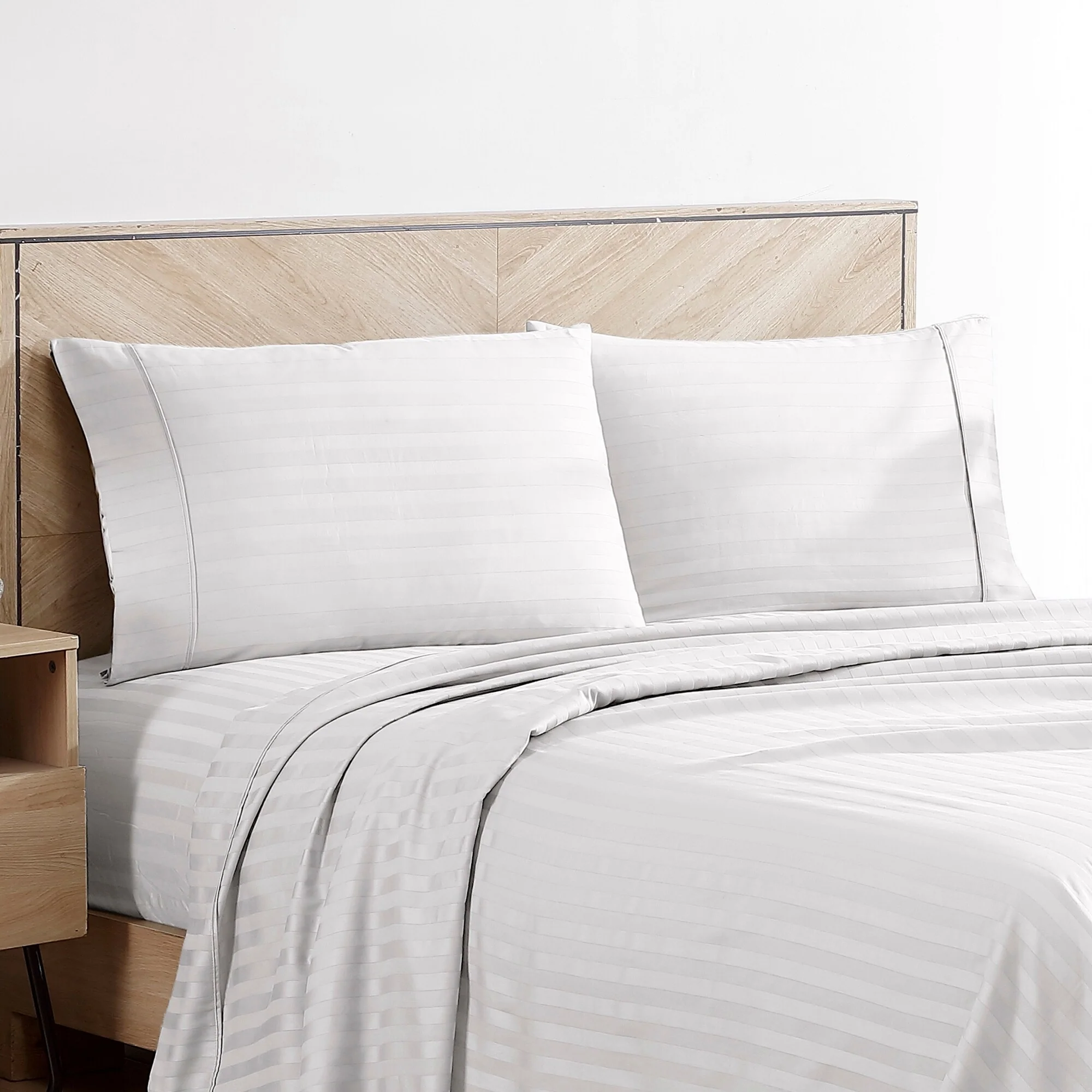 6AC17878-58FF-12E2-6581-76405747A930