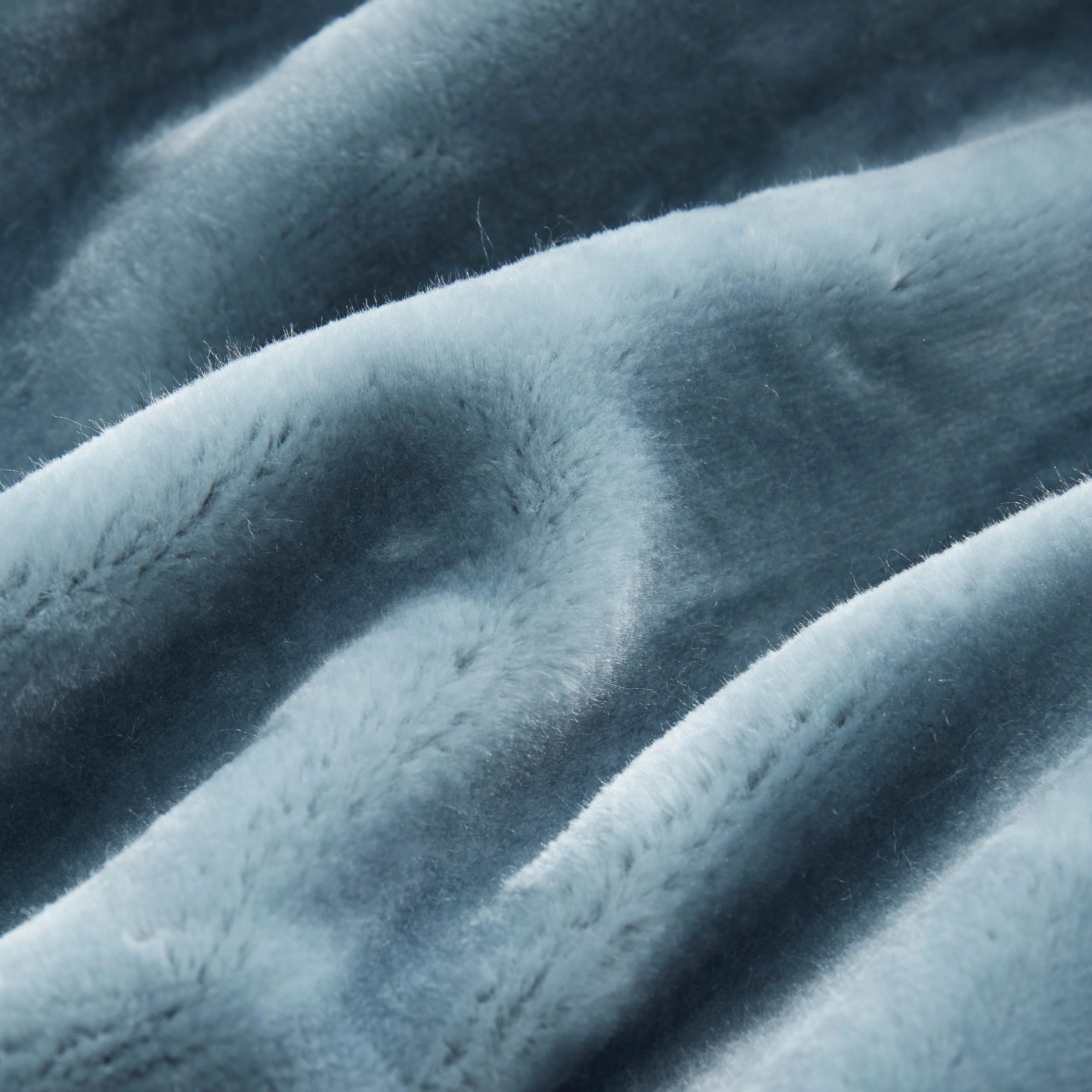 6FF46822-D39A-4F7E-AEE5-68E8FA662FE7