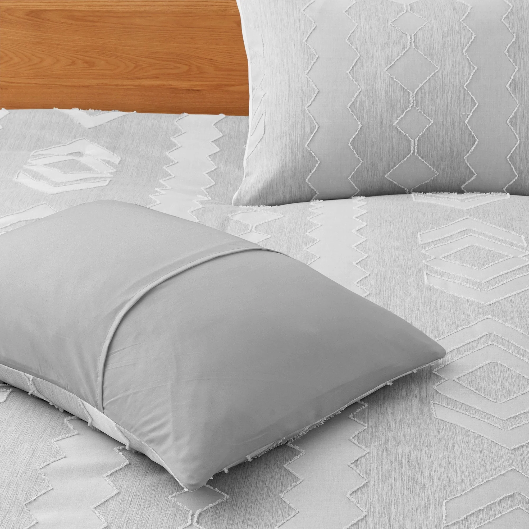 70FFBDB1-4FDE-734B-1815-5ADEDC75F859