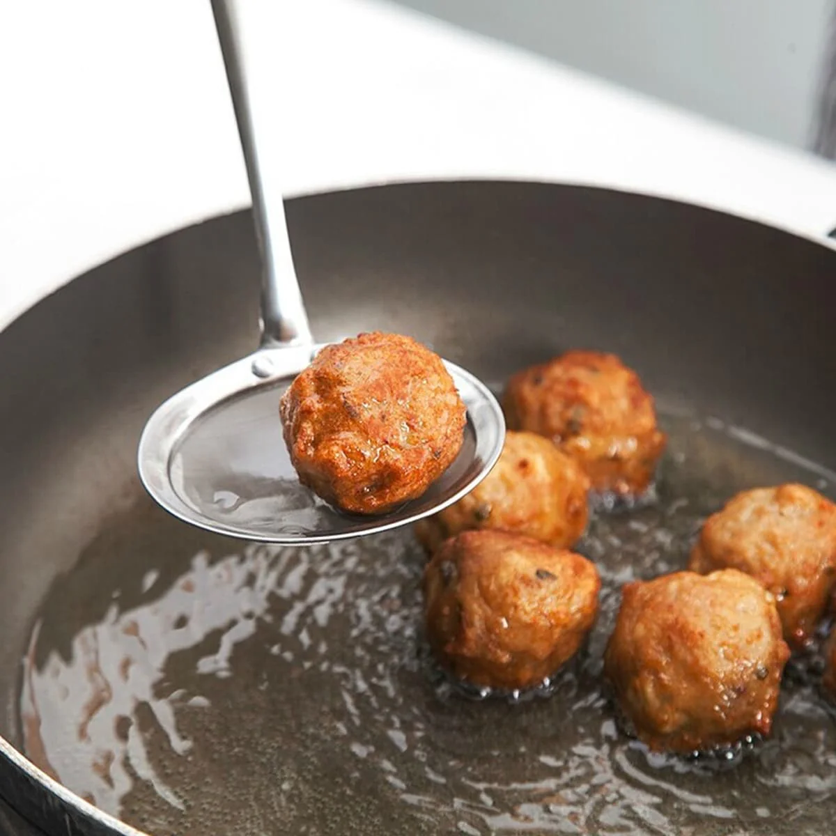 72C39CC9-D1BC-3315-3A0E-79FB12908428