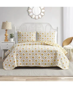 DESIGN STUDIO Daisy Flower Soft Matelasse Jacquard Quilt Set