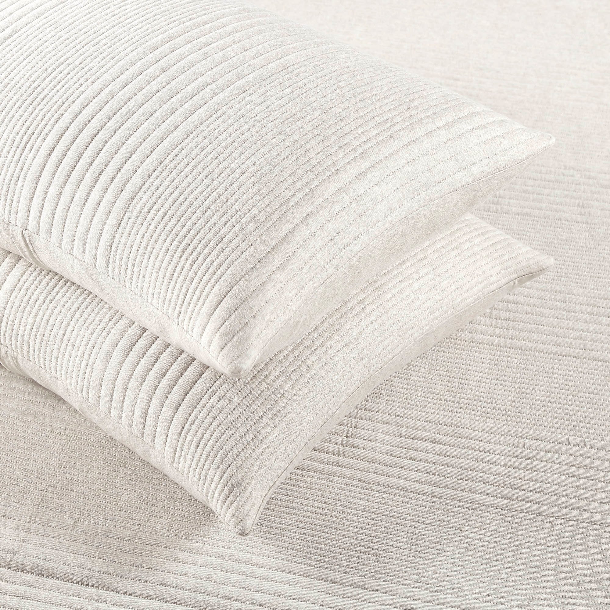 76174629-FB57-4F7C-BCDE-851A206CF0E3