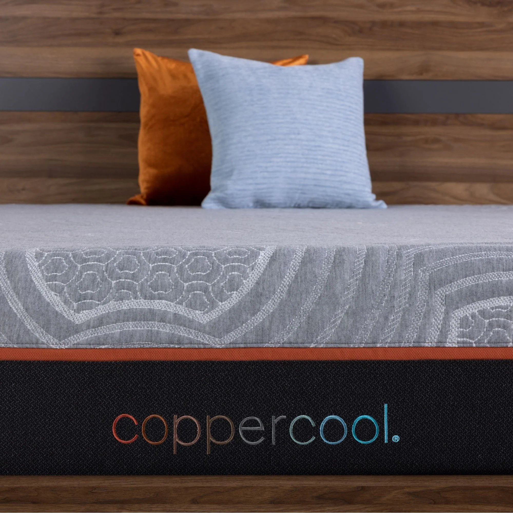 7F679032-21E4-4B6E-5768-4DF6D89F9B04