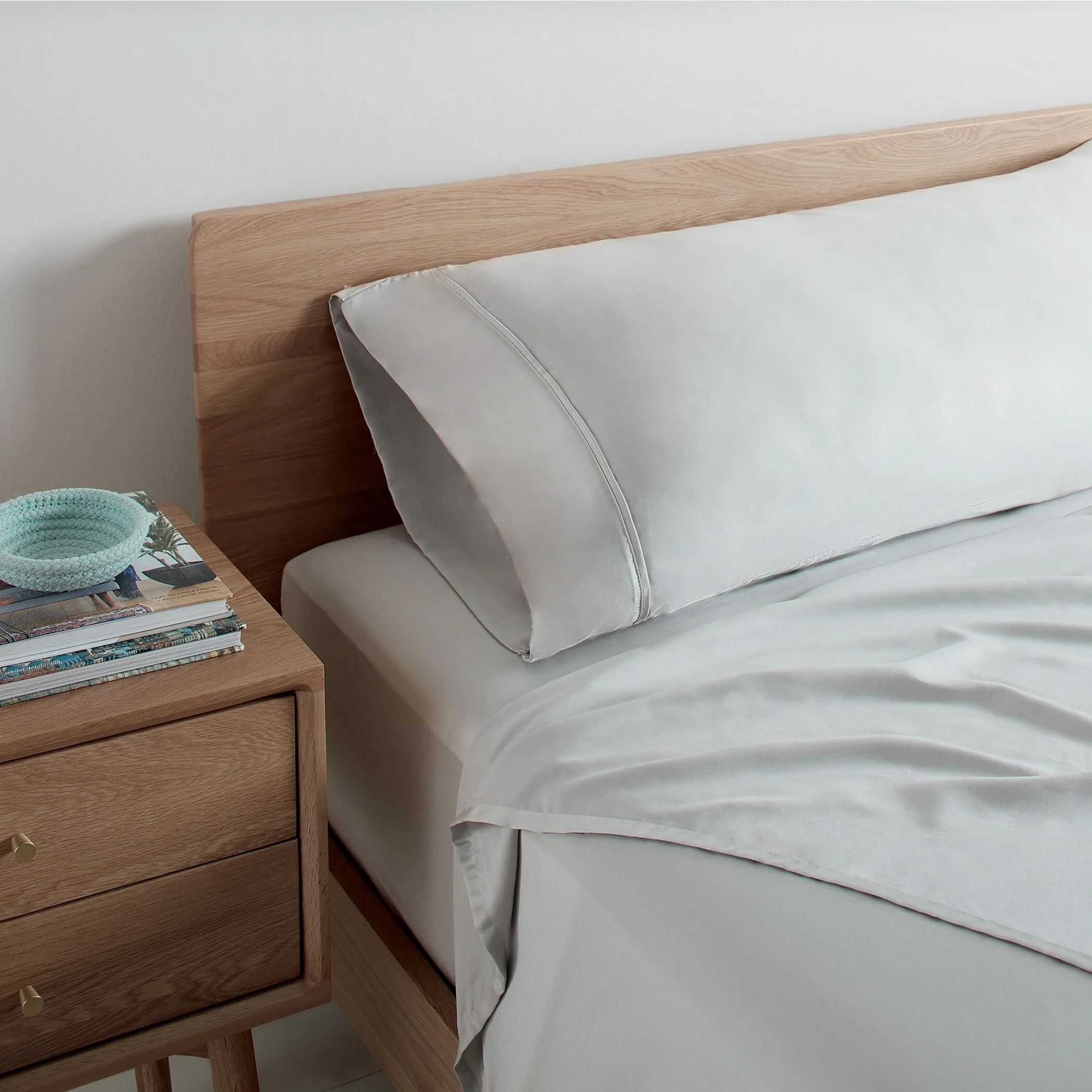 817FC1E9-739B-0AF2-B81D-69640C546FEF