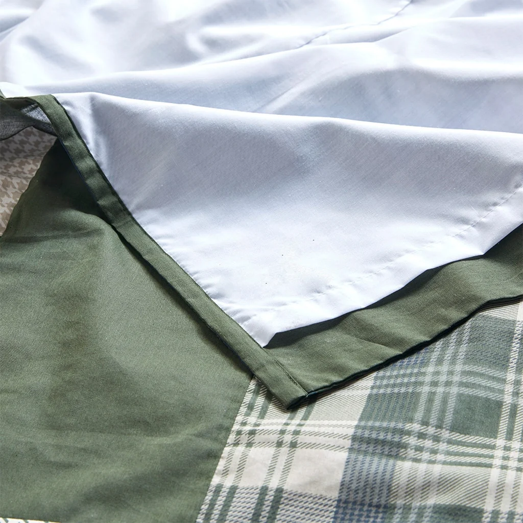 84AF779B-B1E7-9BE5-9843-7088E45DBD17