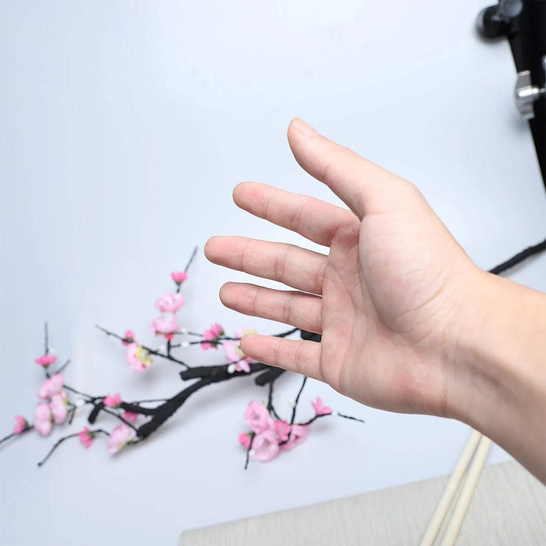 8643D9E3-2C20-3FC4-662B-99615388838B