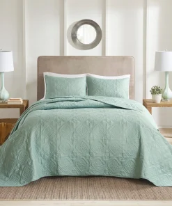 510 Design Hayley Oversized Solid Texture 3 Piece Reversible Bedspread Set