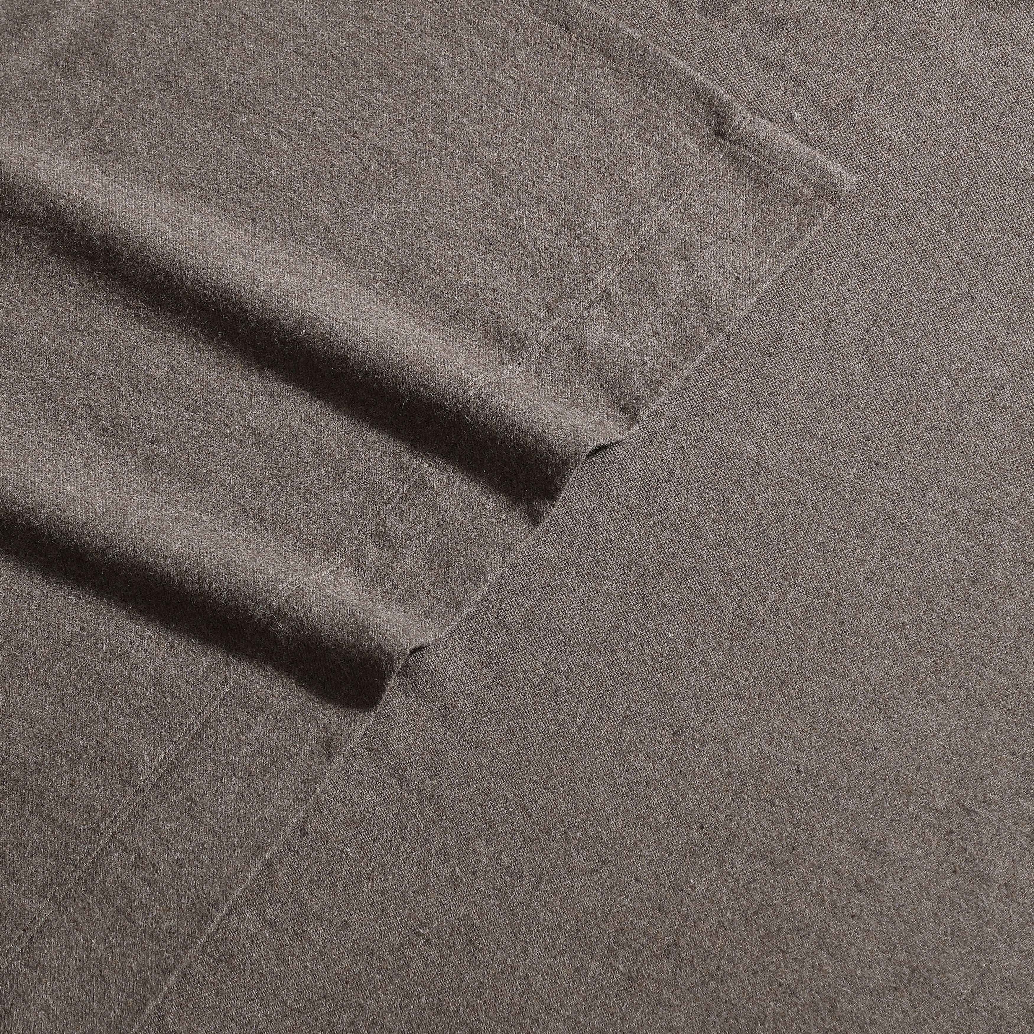 8942A13F-B66D-5B8A-8CD6-0848AEAC1374