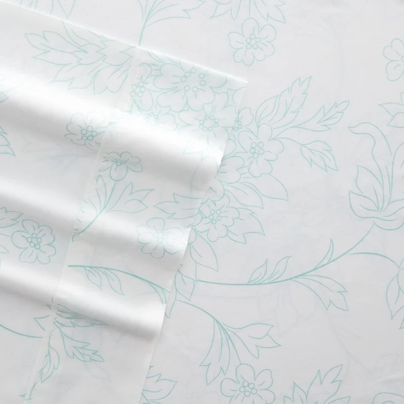 8B289C2F-524A-CD91-BEB2-5C685E1BCBA4