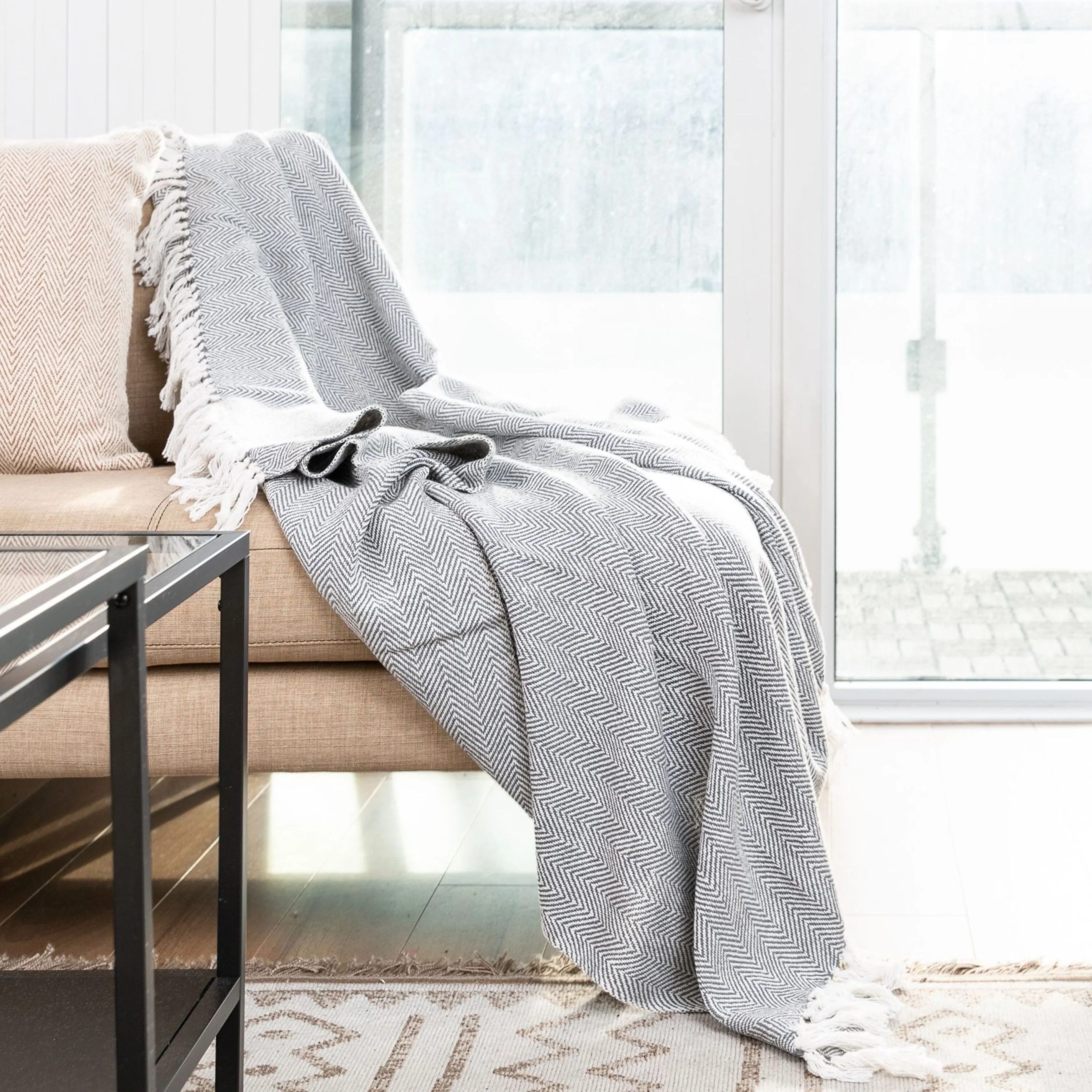 8BC29D0D-1743-1806-BC23-C7128AF963BF