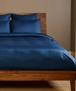 BedVoyage Luxury 100% Rayon from Bamboo Duvet Cover Set with Shams, 3pc, Full/Queen