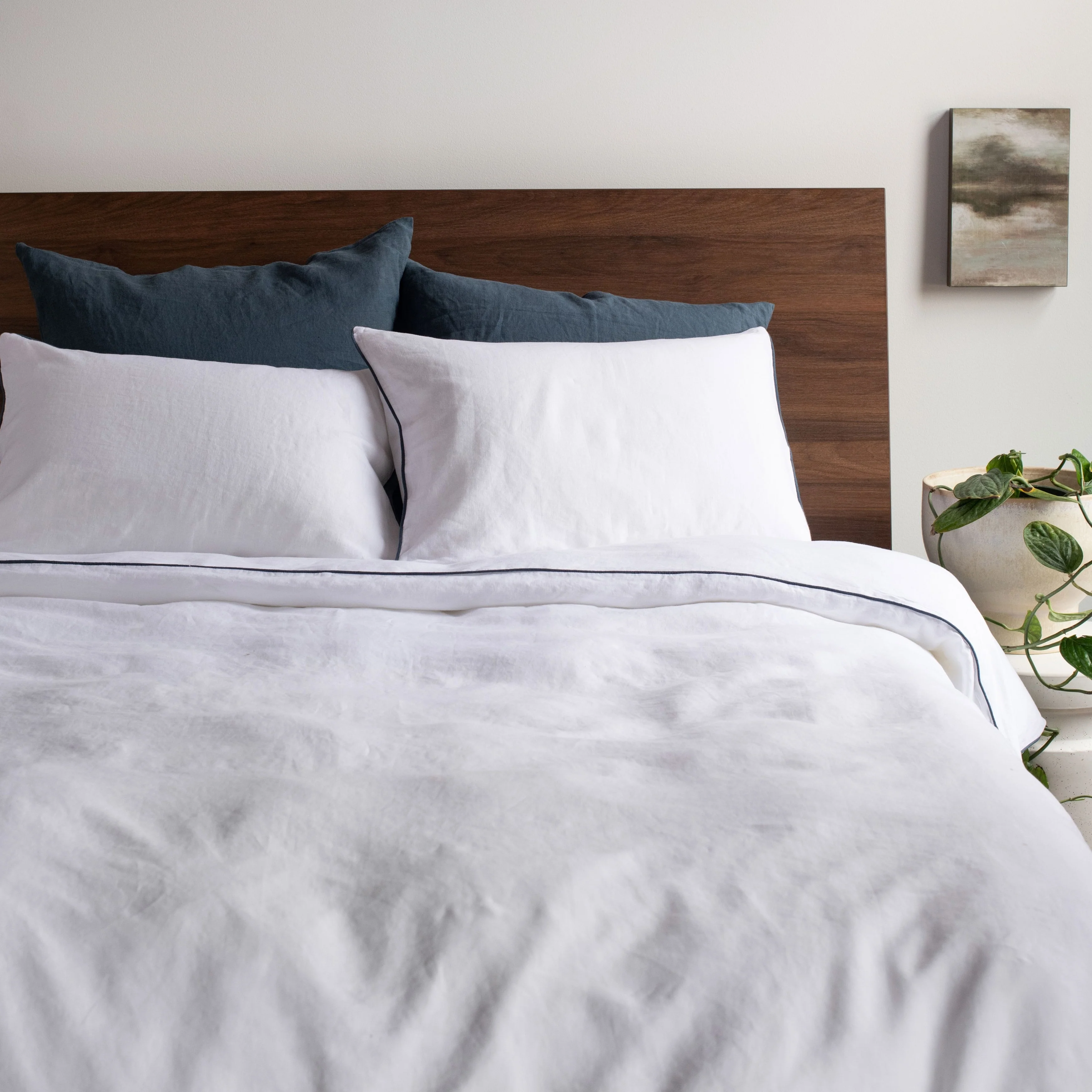 8FB72640-F348-37C1-479E-B4C0A3594A0D