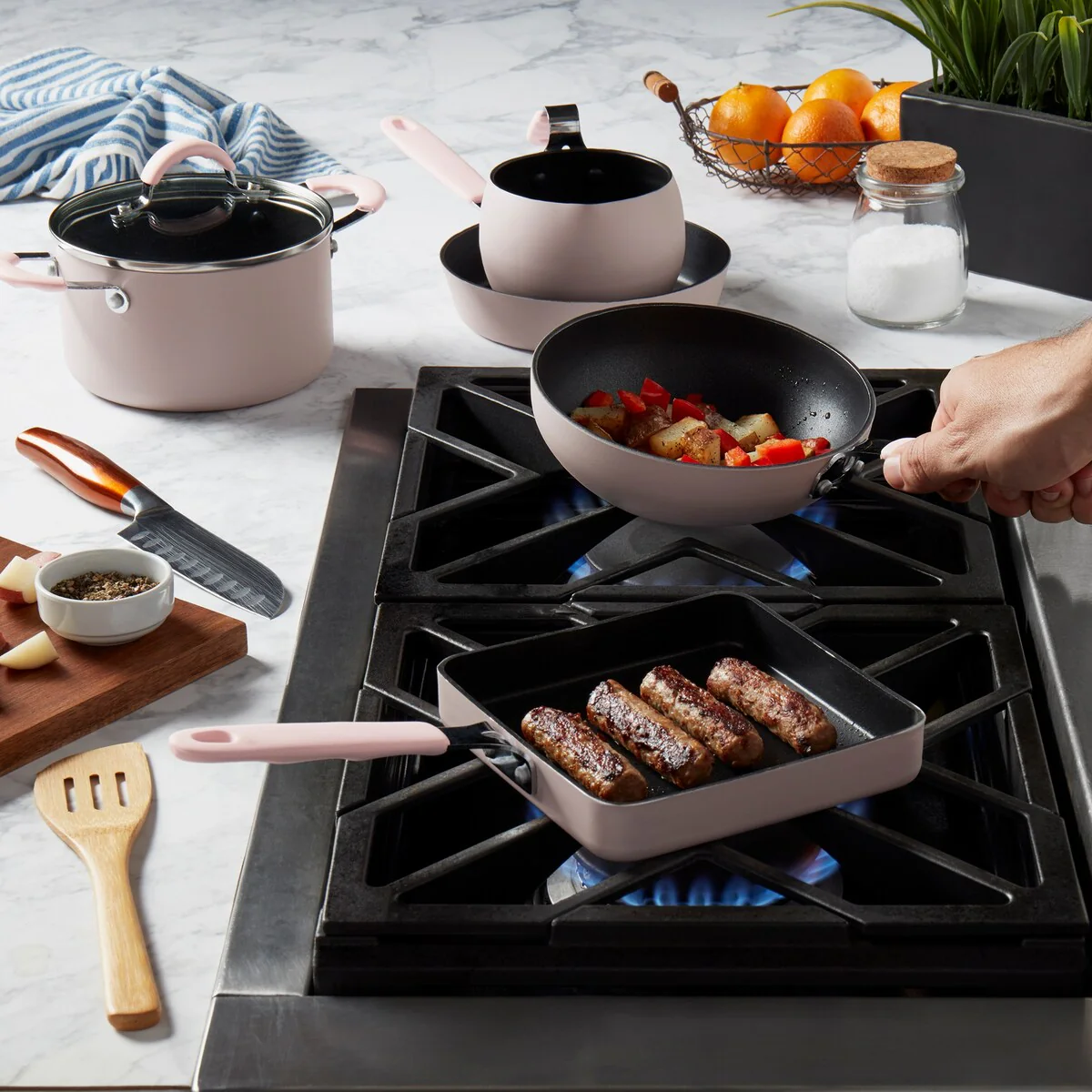 930AF111-A927-583B-3485-80B07F34BE78