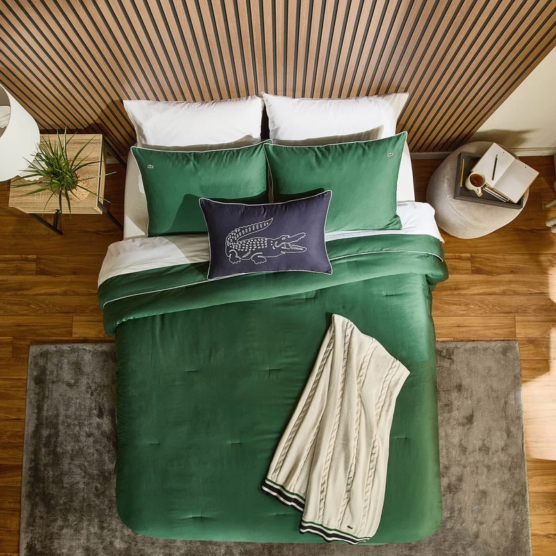 94FBB493-A1F9-4444-B7DE-209E38088F71