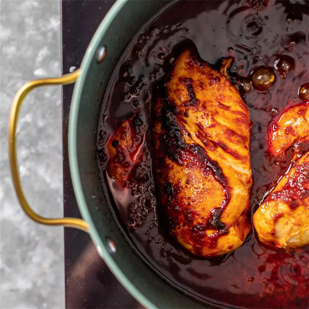 964AD640-7B92-F89D-2E03-55DEB99D8D52