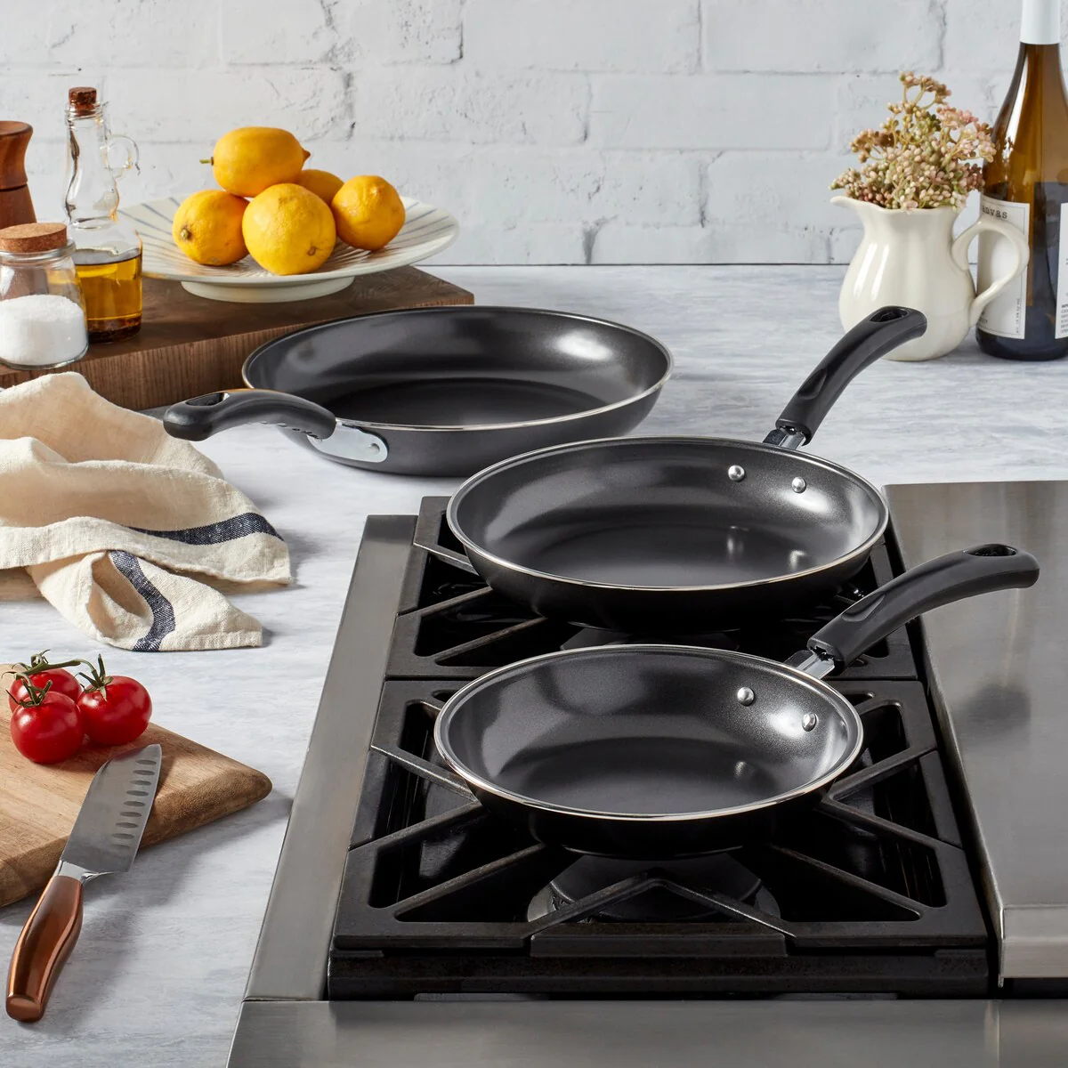 97225C5D-353D-5234-B4A0-416E995781B2