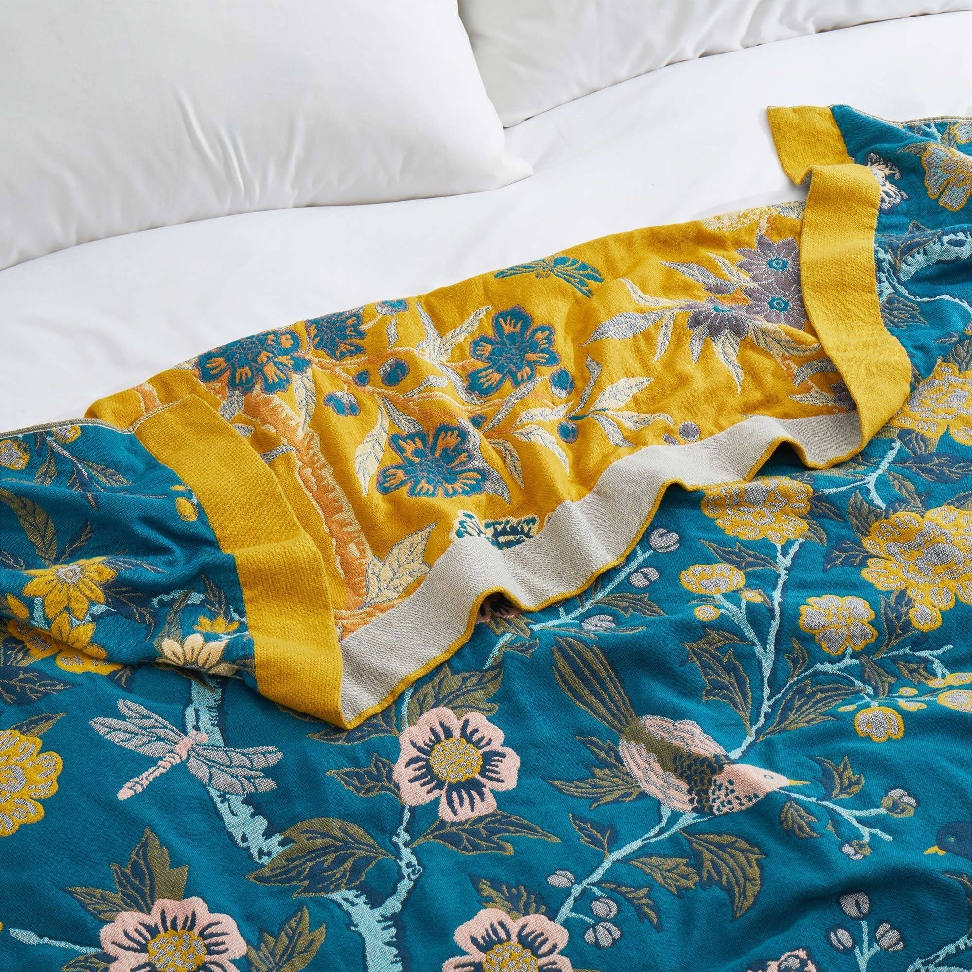 9B16FB3C-0591-5424-5665-A8263F8DA7F1