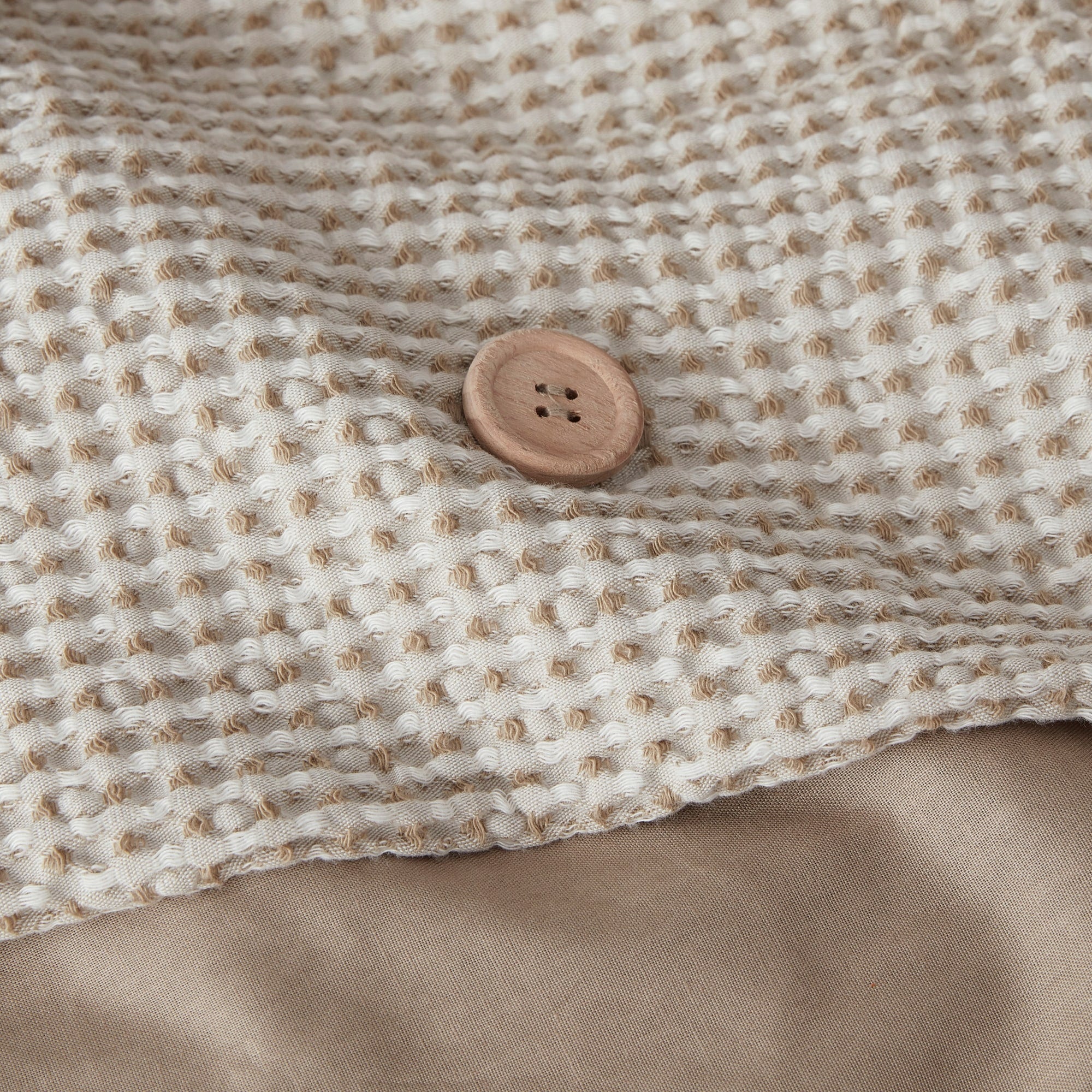 9DD410A7-7931-4B3F-8898-DF5AABE9CDAA