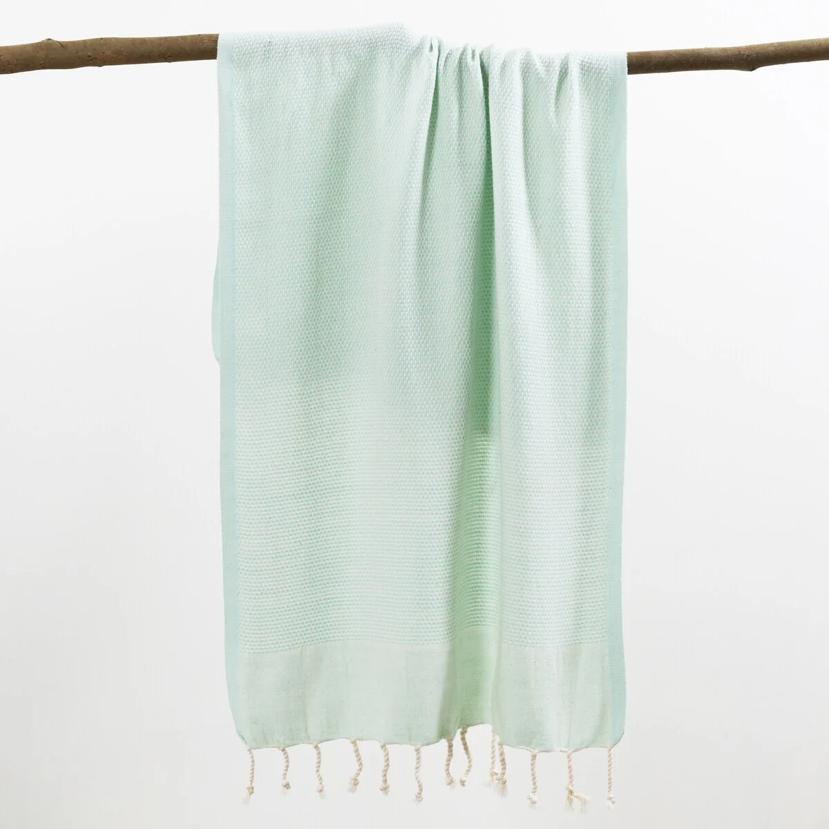 A2553203-4C81-F05F-15B4-8F68D2E656F5