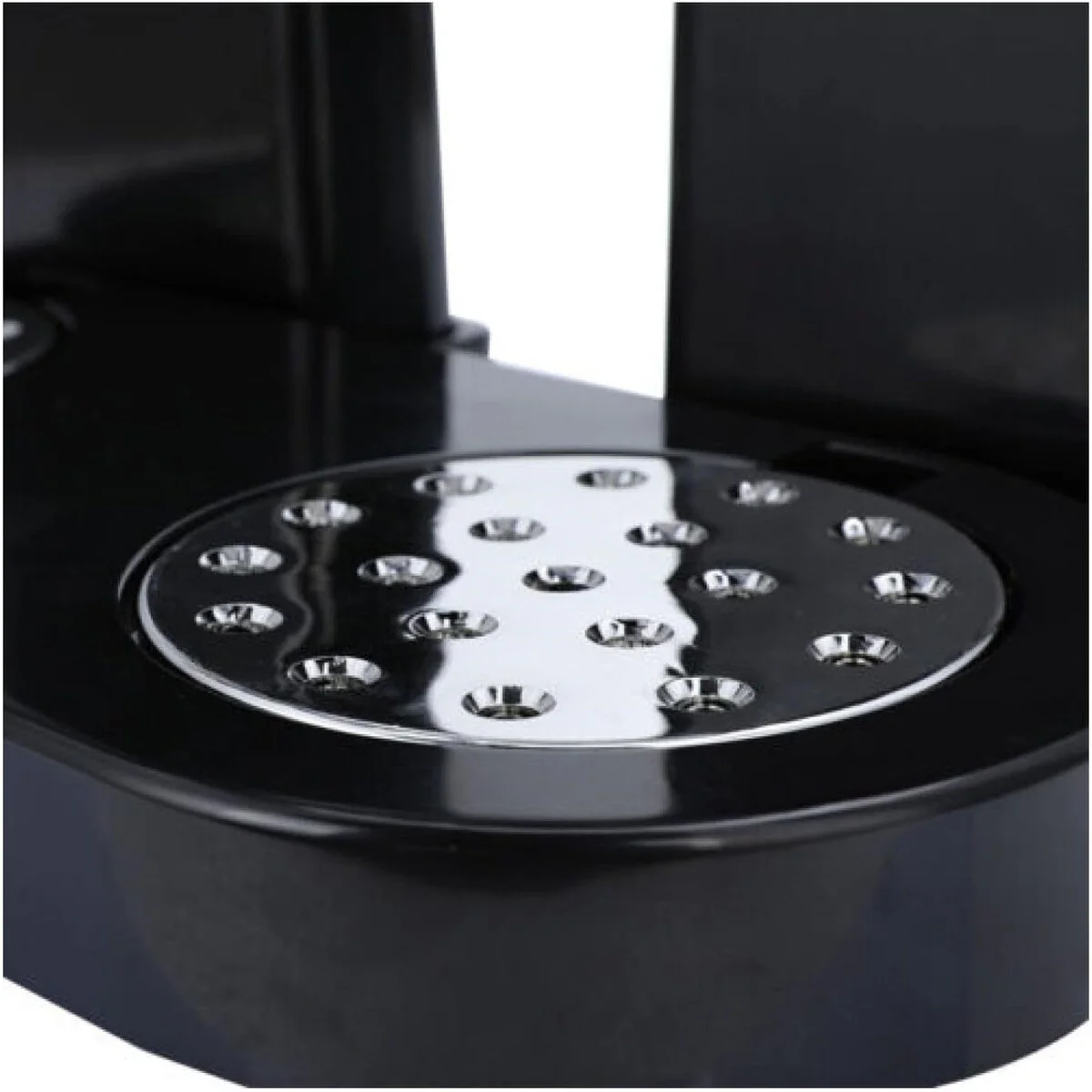 A5441DA3-0905-8496-8412-135FA523131C