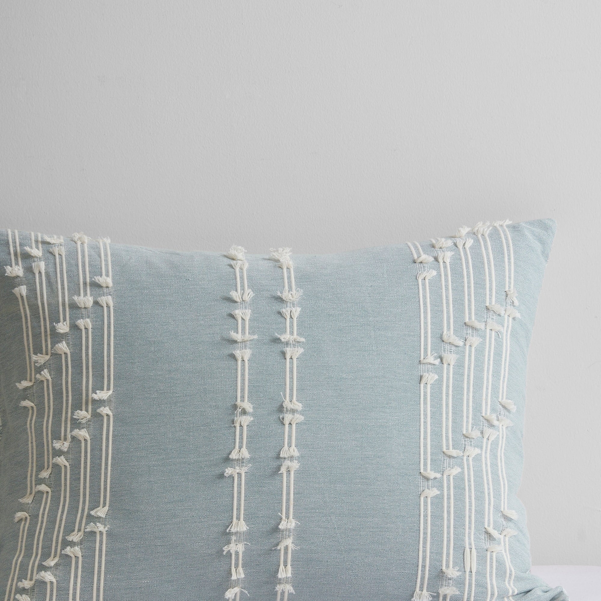 A556950C-9D6D-BD77-F964-BB9CAC29180F