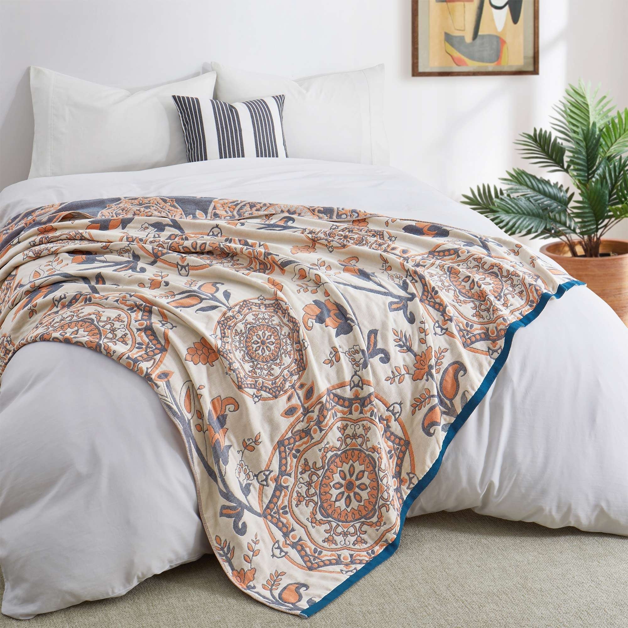 A5A78608-8615-7D01-F77B-99EE409385D3