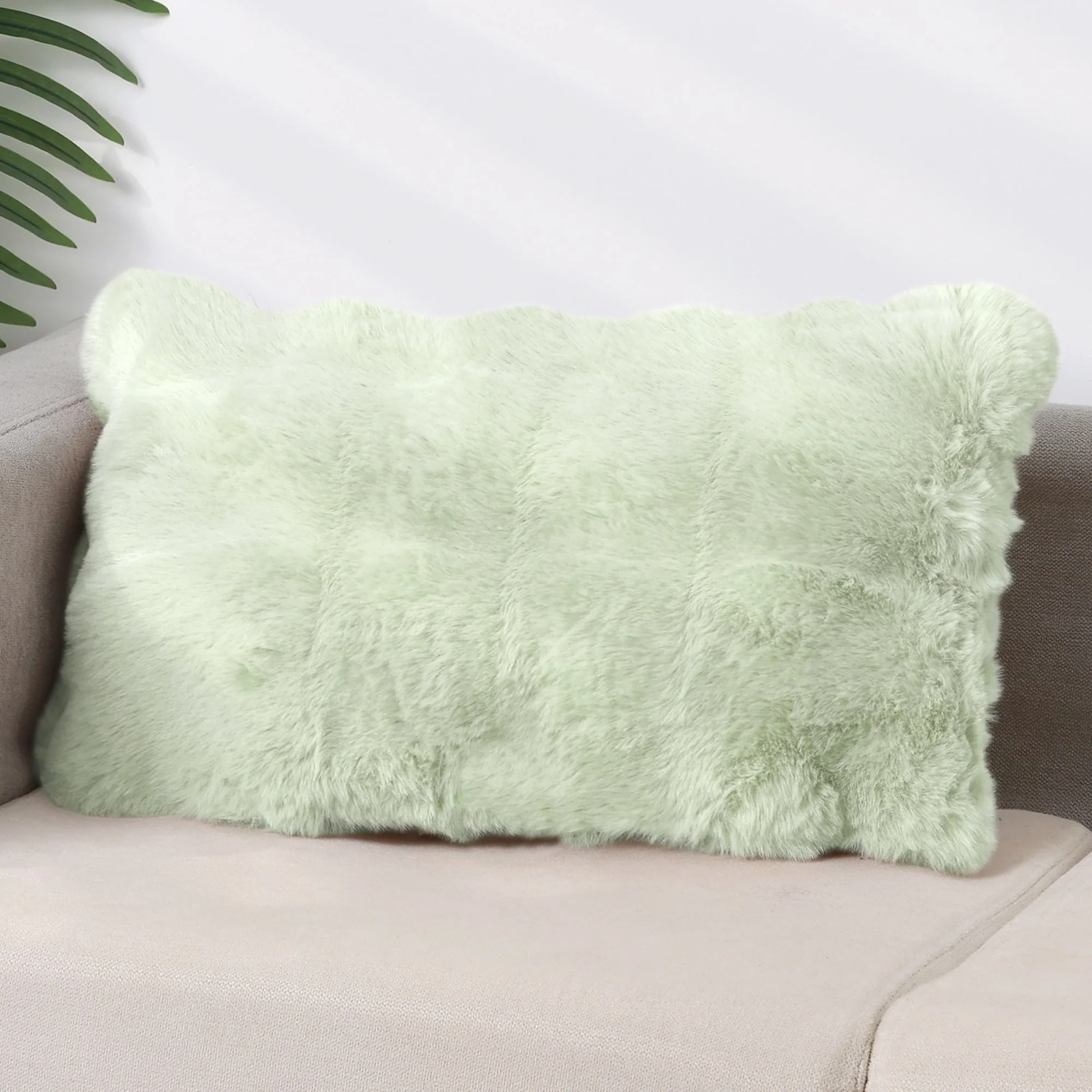 AB01F18B-441F-C070-0CBC-8B2192E4273C