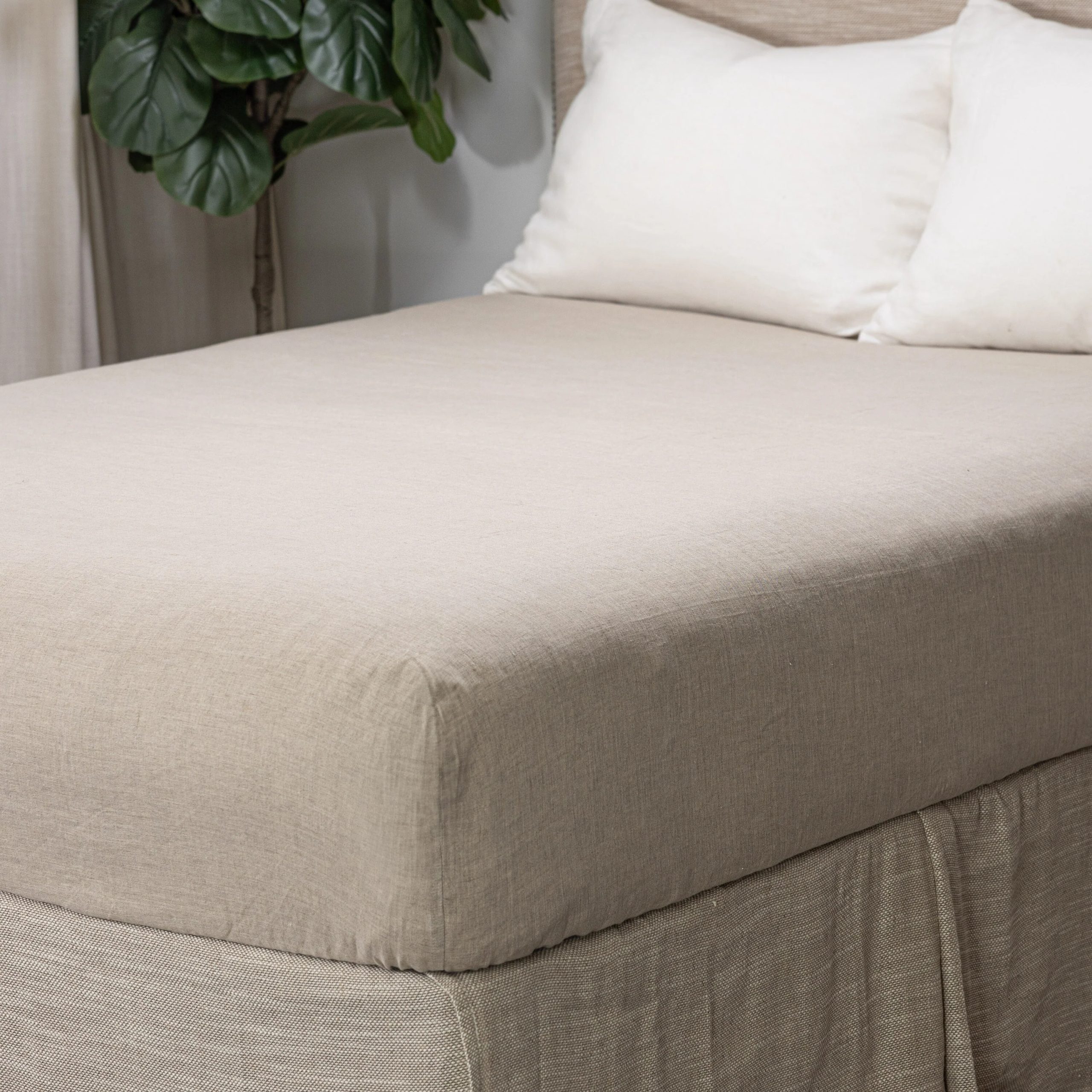 AE3318B8-F18F-6066-14BF-41043DB326AF