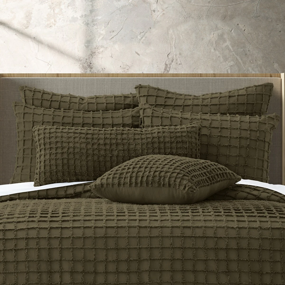 B207984F-1C29-AB0E-2668-76D706176376