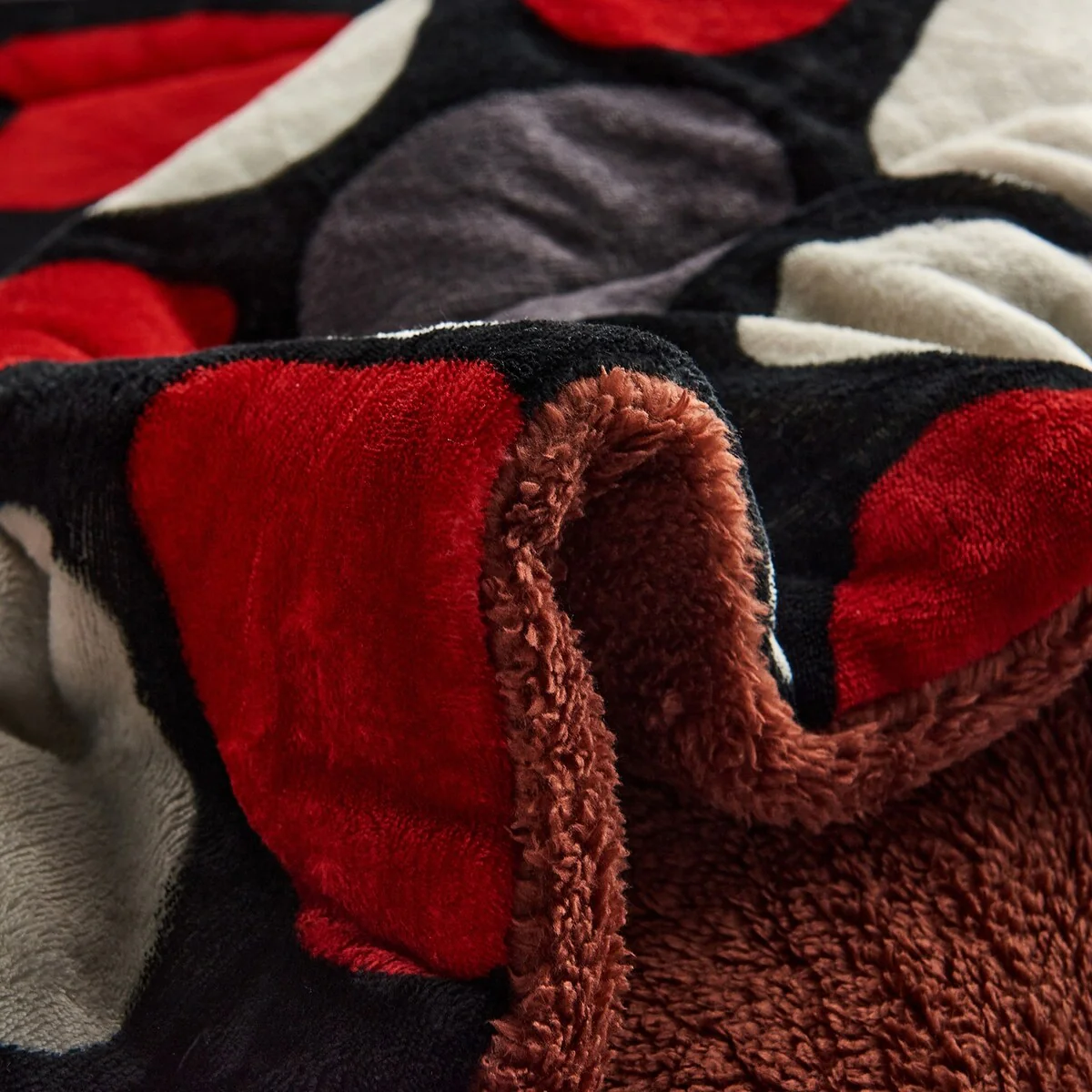 B35E4B6F-ABFD-898C-0737-84385AEFB0A7