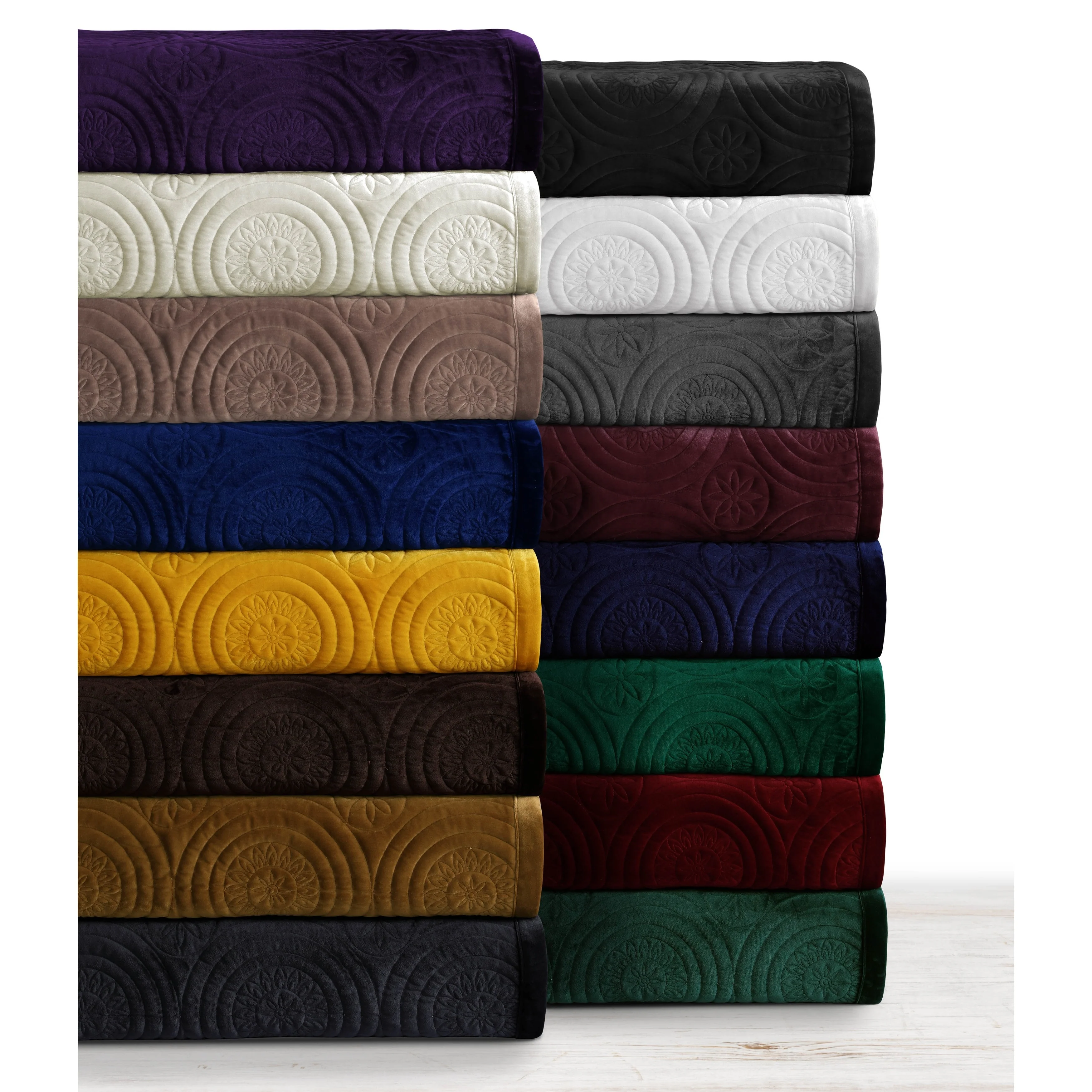 Capri Medallion Velvet Oversized Solid Quilt Set