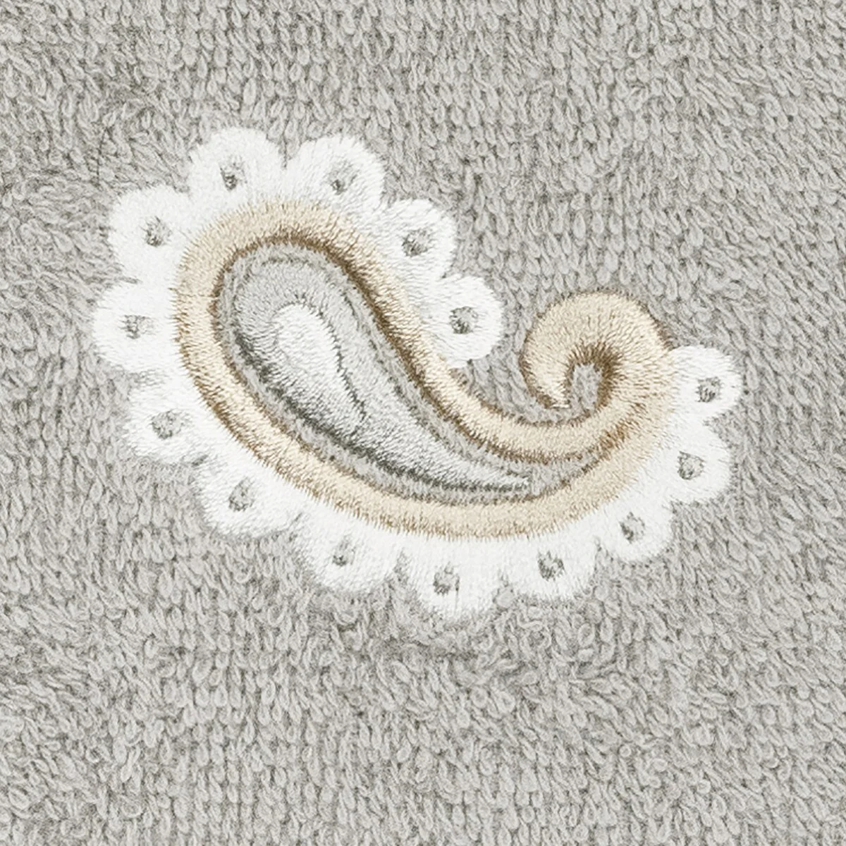 B6FD88B3-82D8-AF67-2D33-48DC61E8D211