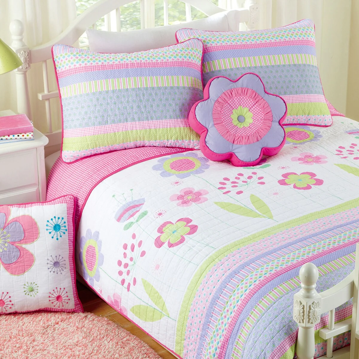 Cozy Line Pink Blossom Cotton Reversible Quilt Bedding Set