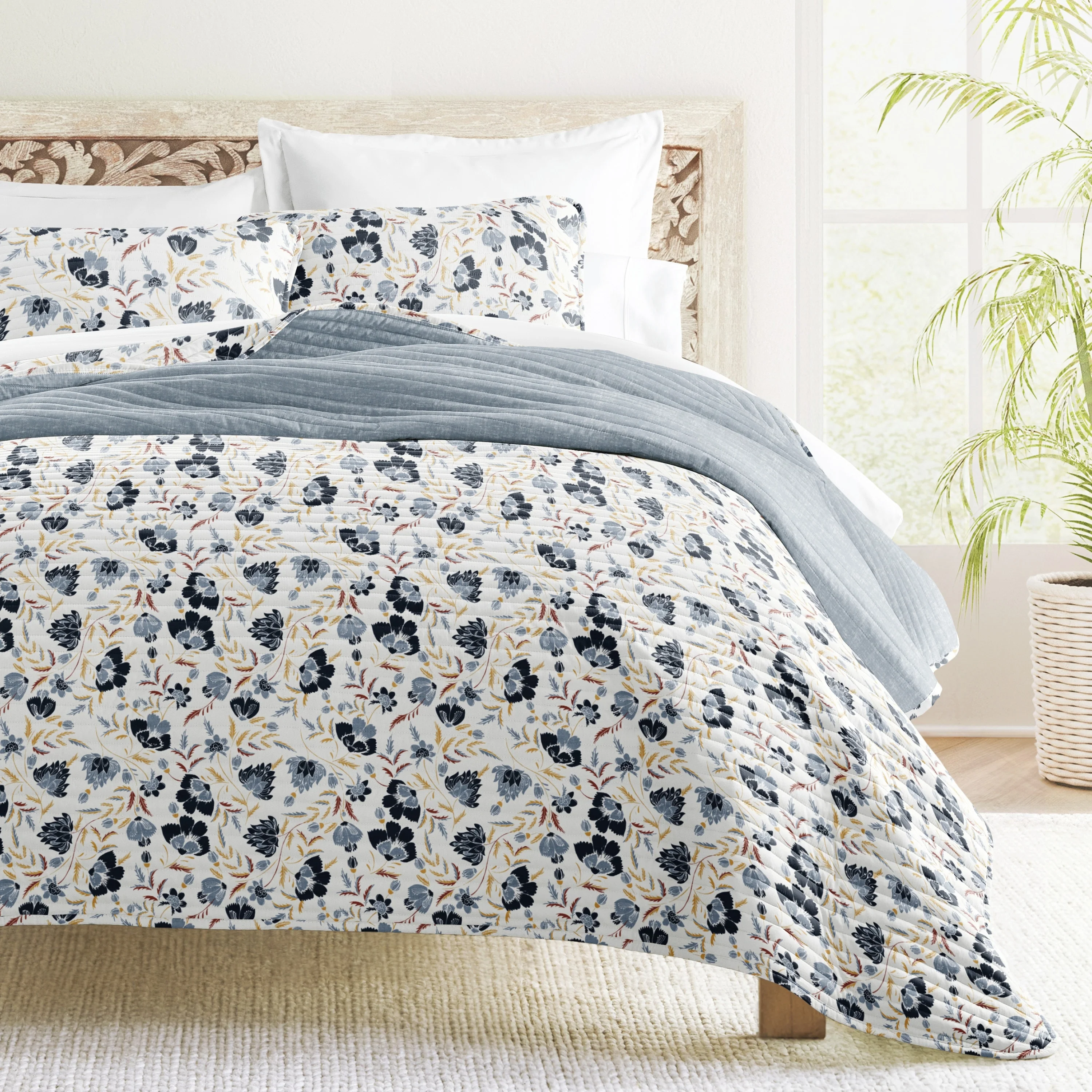 Becky Cameron All Season 3 Piece Floral Reversible Quilt Set
