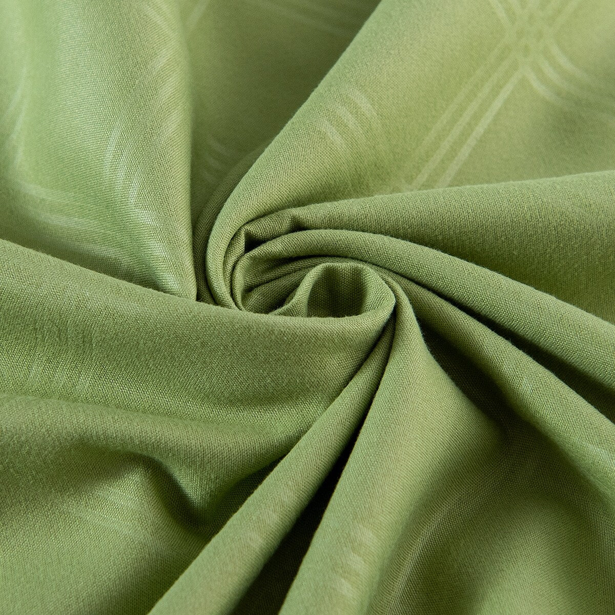 BC7094D7-7F34-BA5A-4BA1-811DA7495804