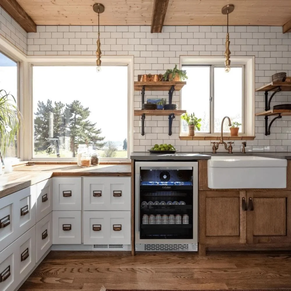 BDD36661-0E9E-AA19-4183-F13E908C7634