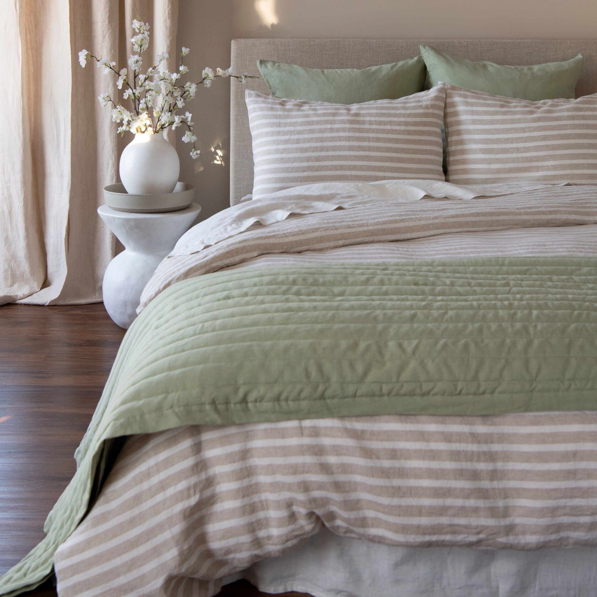 BF2233C6-033B-33CC-381C-CD21156766AB