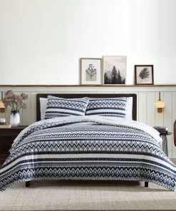 Eddie Bauer Shelton Fair Isle Plush Reversible Comforter Set