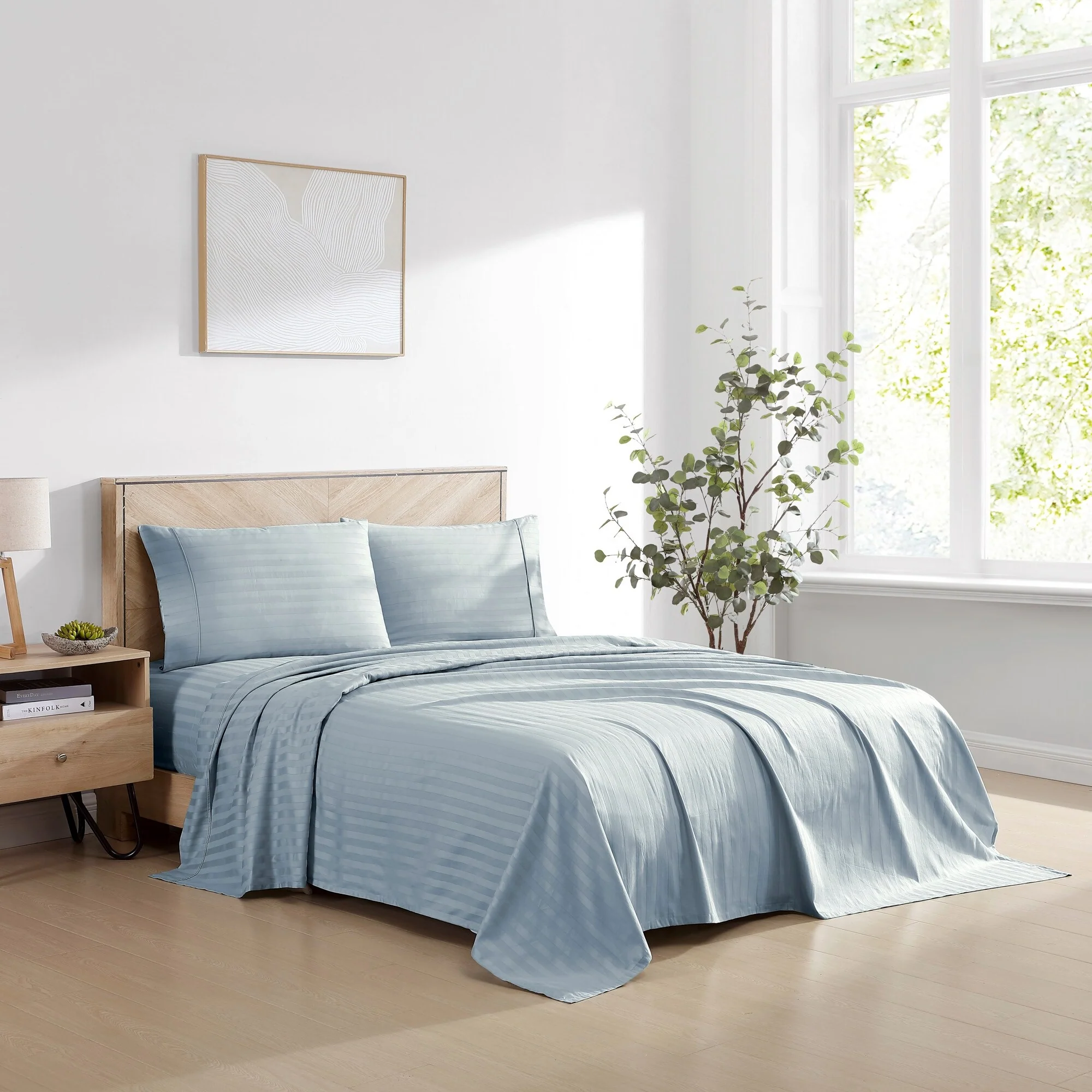 C8F72B6E-1C43-F6A2-57A9-DA2E2365D9F9