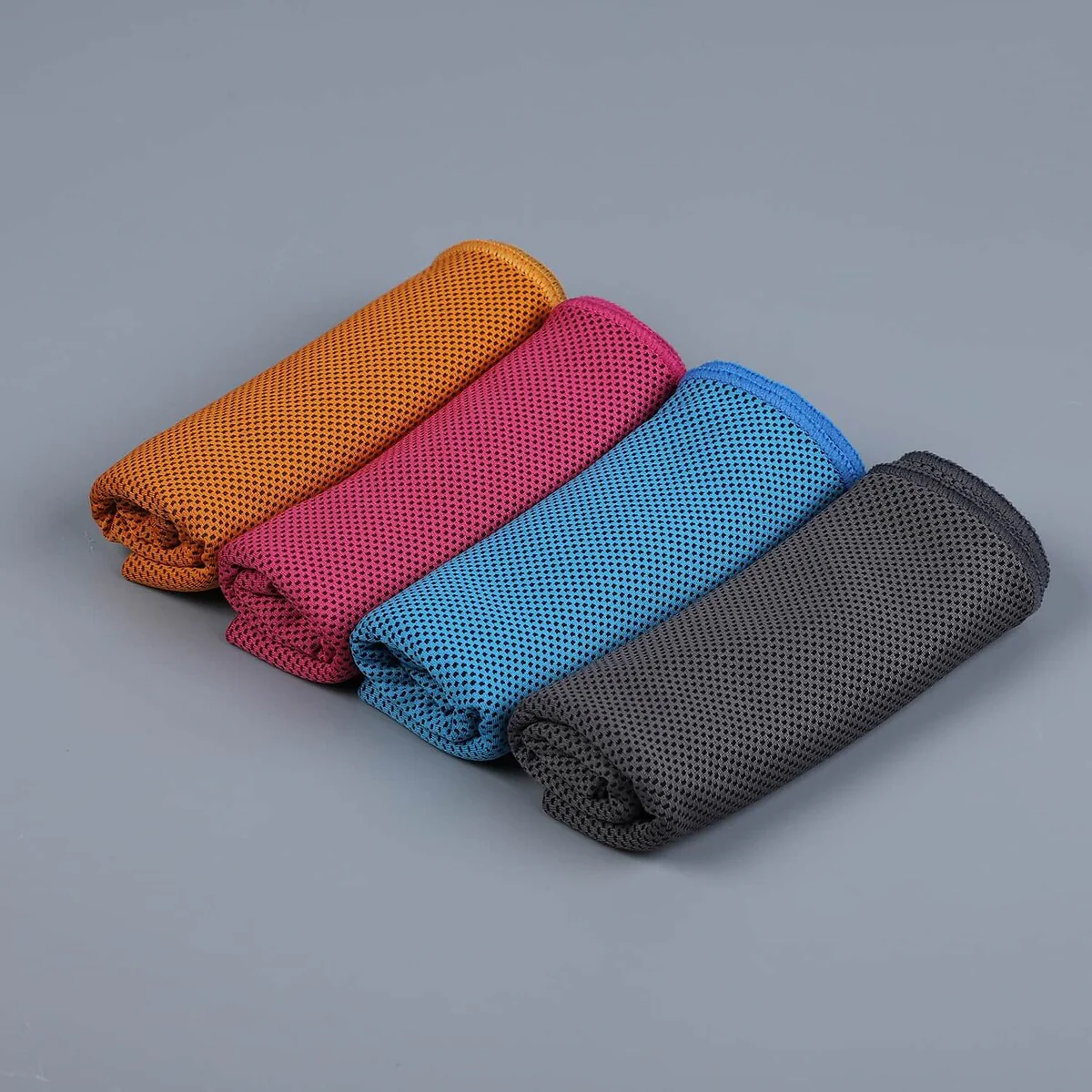 HOMESMART Set of 4 Blue Multi Color Polyester Nylon Cooling Towels - 12x35 inches