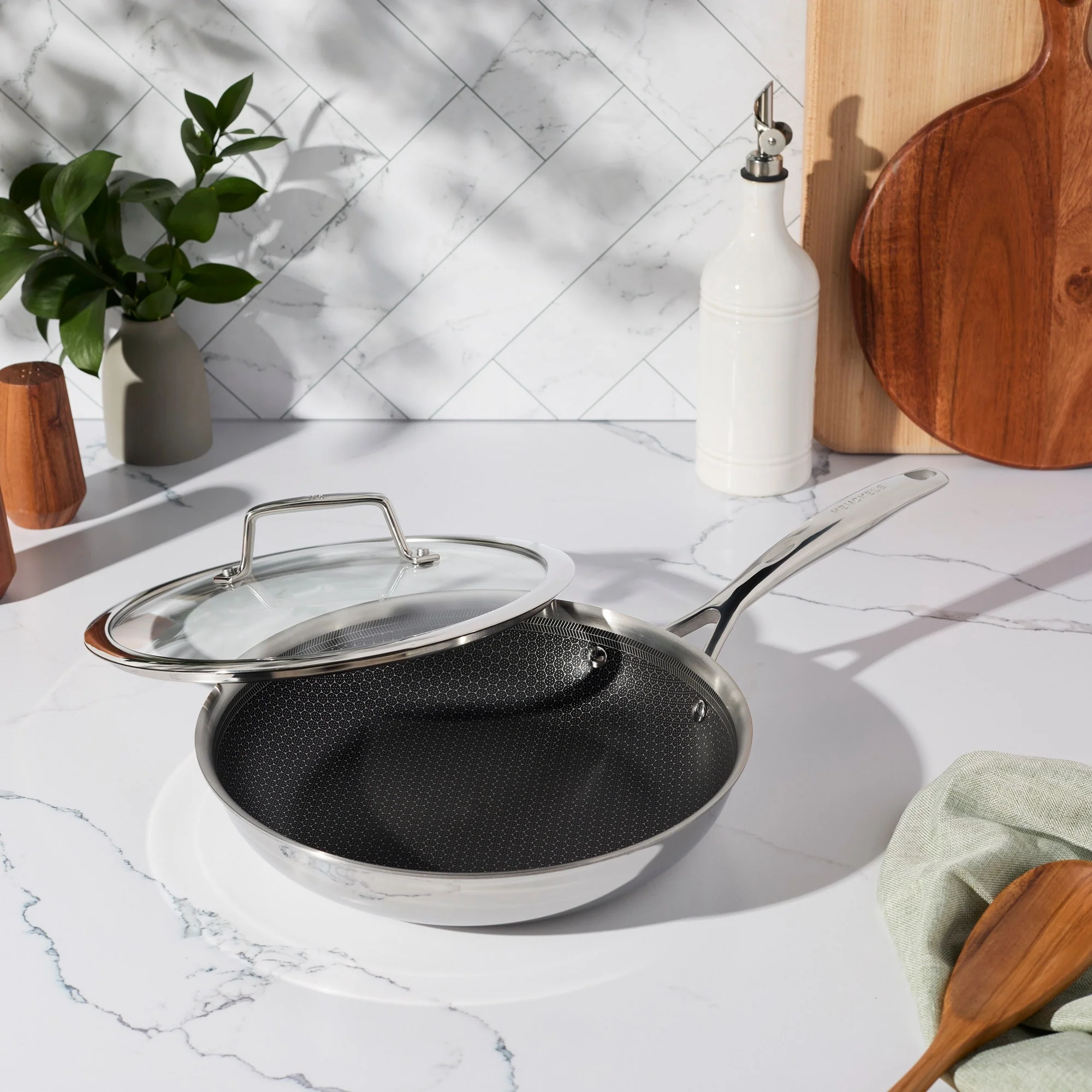 CB2FC2B9-C055-4AB4-B5B5-E5C1CAC97DFB