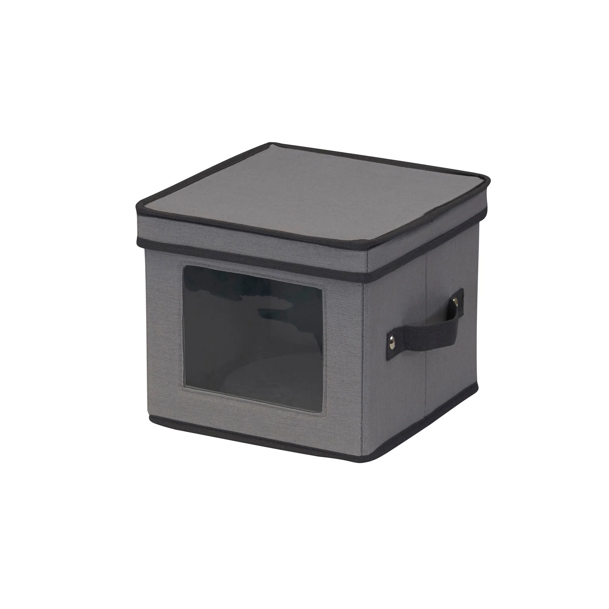 CCA1FCF7-4CA1-365F-9337-16CBC05C2169