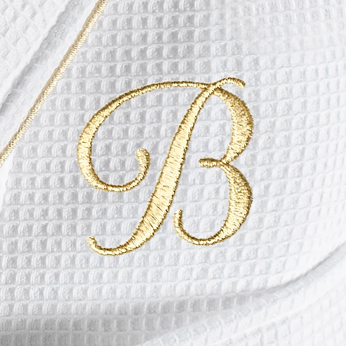 CDD6AE3B-2D7F-2D85-8784-E4F07D6B795D