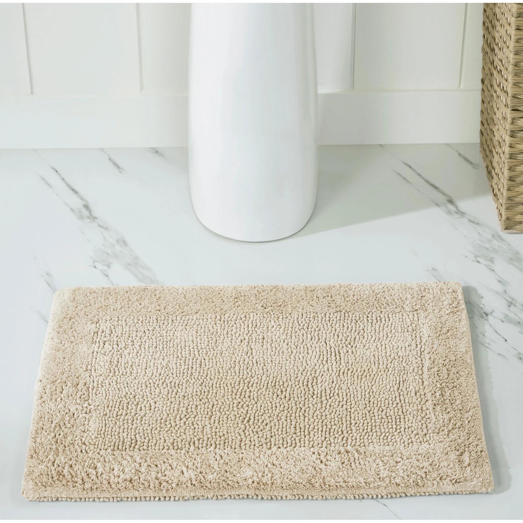 D3AB484E-0406-158E-5323-FDC8F6258DDA