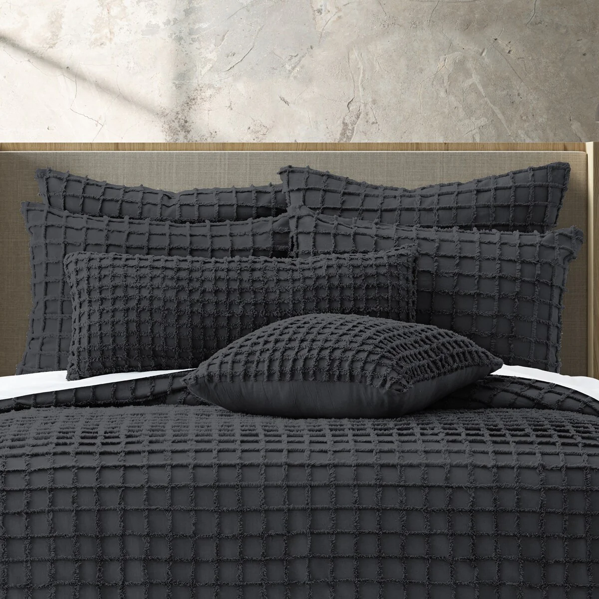 D4EBF843-4F02-6F93-3CDA-AC3E07A6B5E2