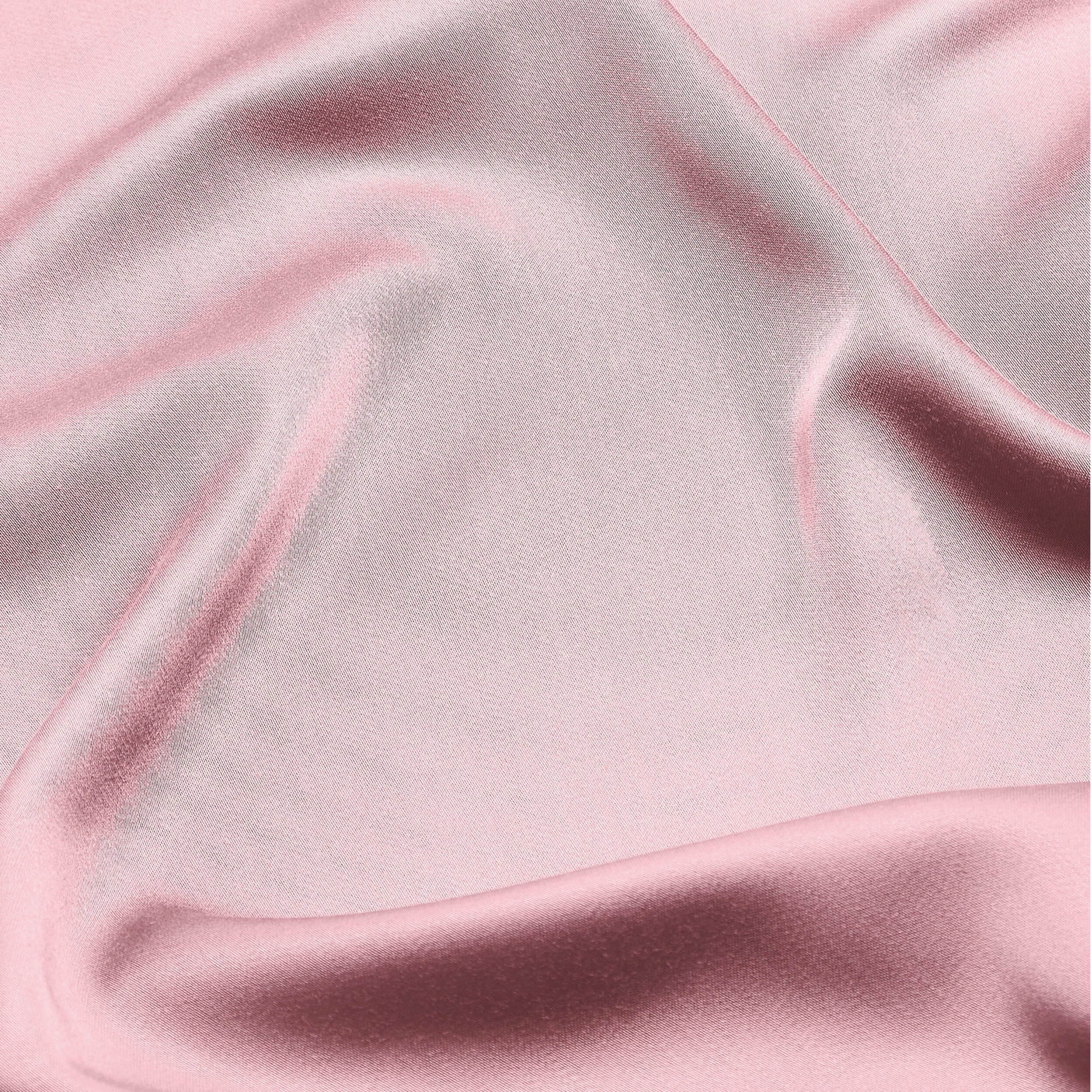 D5E3DD12-8E9D-C75D-BCD3-39EBA481D4CC